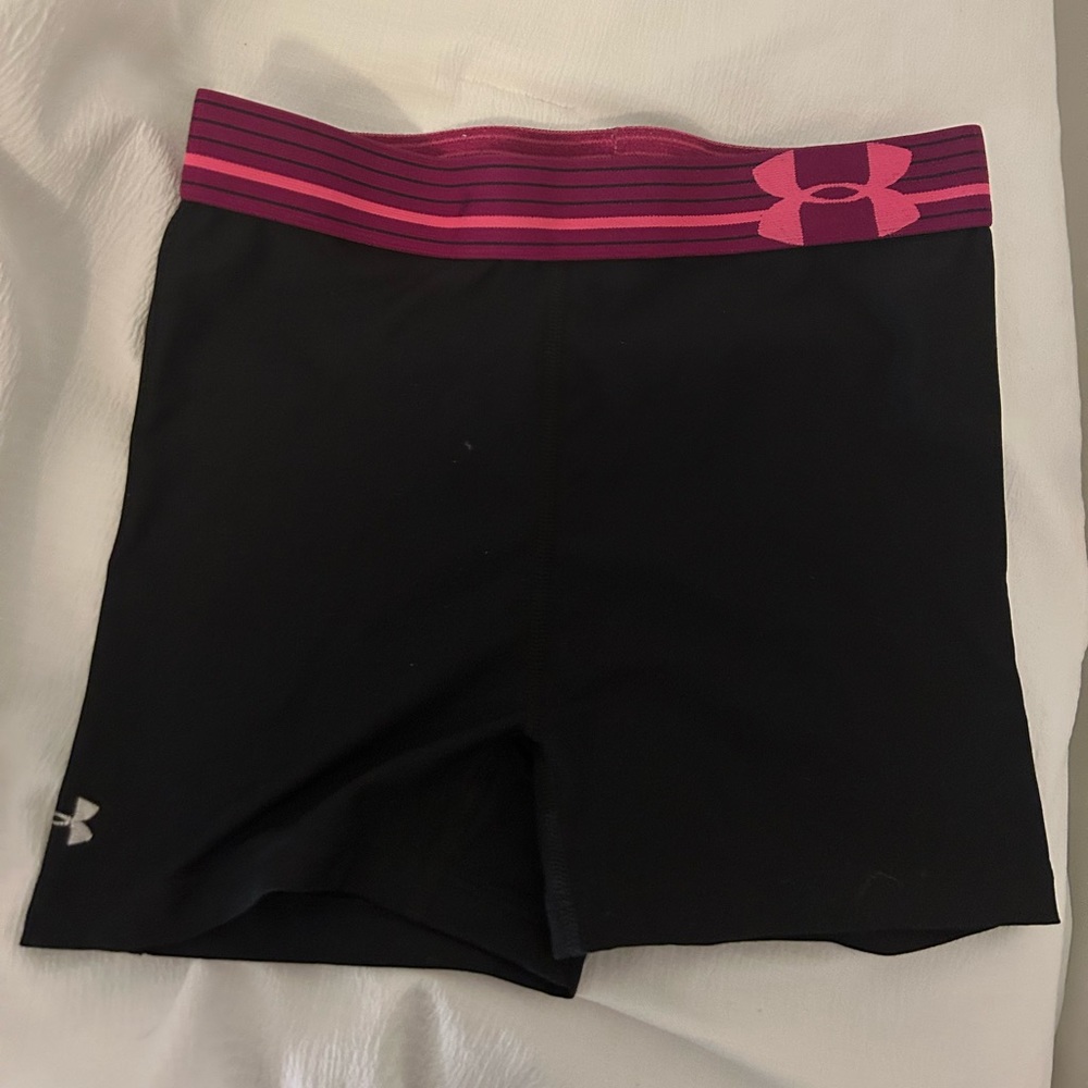 Under armor spandex shorts